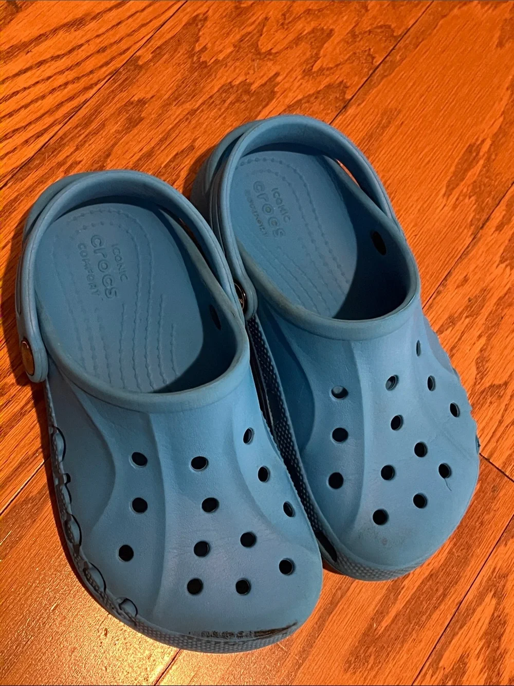 CROCS Kids Classic Clog in Bright Blue Kids Size 2